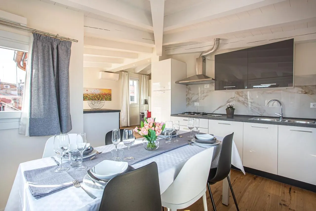 Venice Luxury Terrace View Of San Marco Apartment