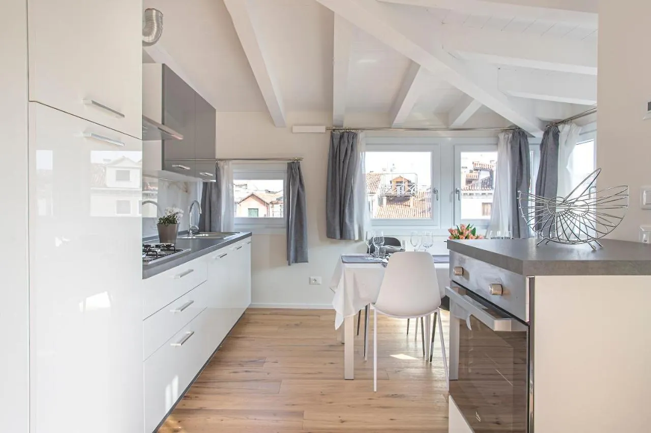 Venice Luxury Terrace View Of San Marco Apartment